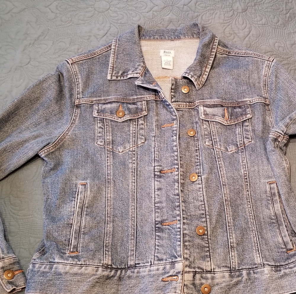 Women's Jean Jacket